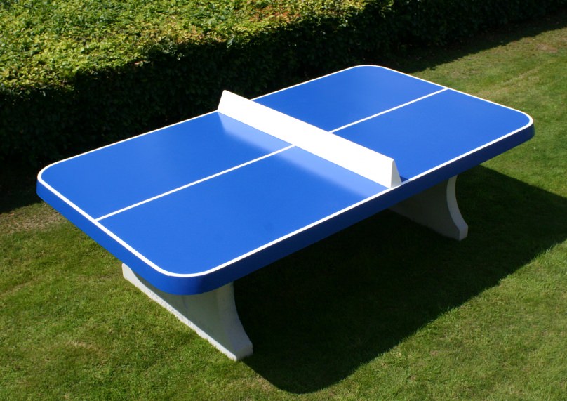 Betonnen pingpongtafel afgerond blauw