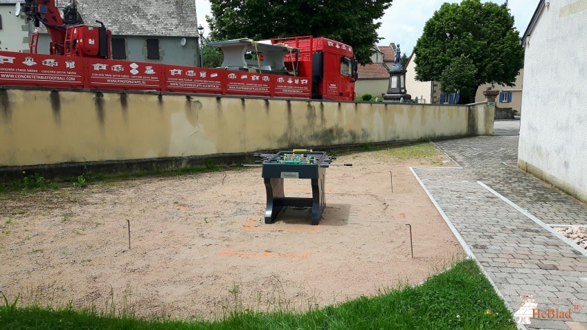 collectivité territoriales (place) de SAINT-MAIGNER