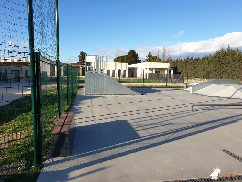Skatepark (à coté du groupe scolaire Frédéric MIstral) de Maillane