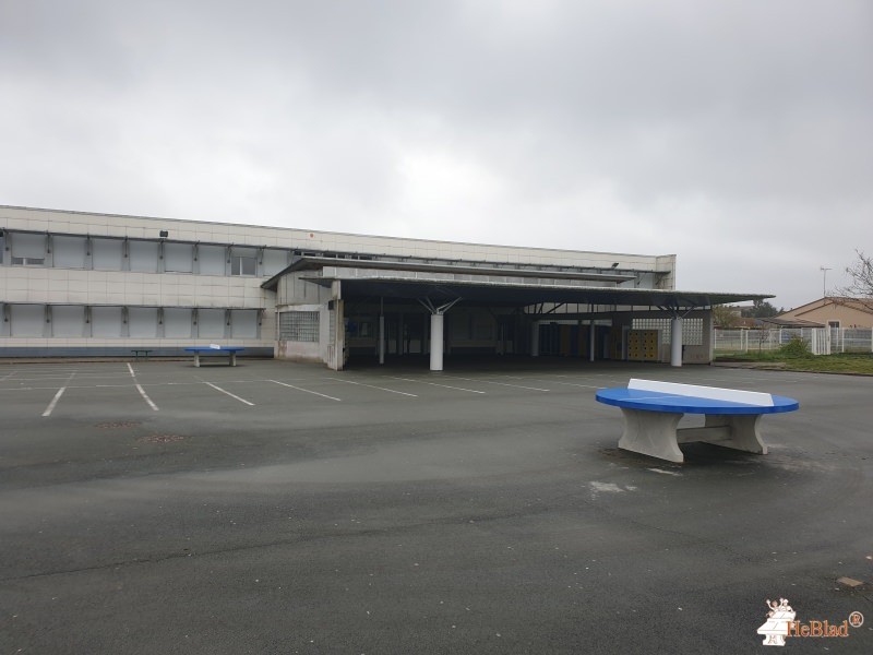 Collège Samuel Dumenieu uit Montendre