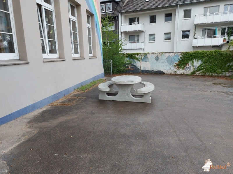Schule am Reuenberg uit Essen