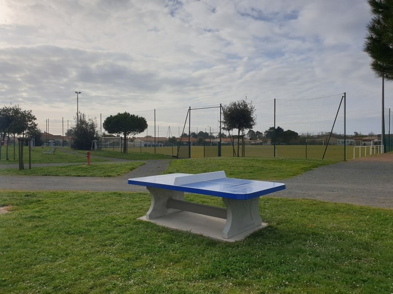 Complexe sportif de Longeville sur Mer