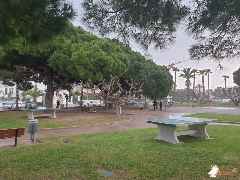Parc ( à coté du minigolf) de Saint-Raphaël