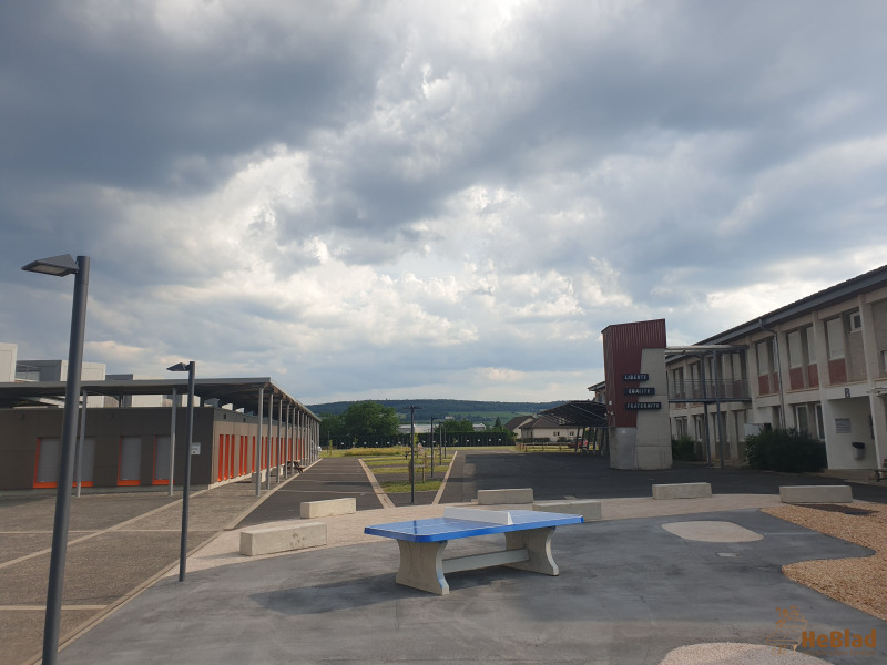 Lycee Henri St Claire Deville de Issoire