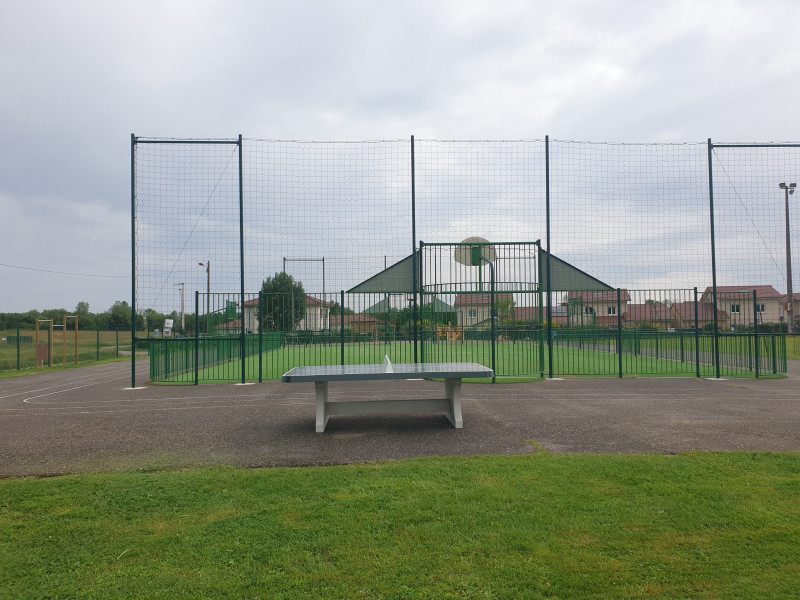 Stade de foot de Four