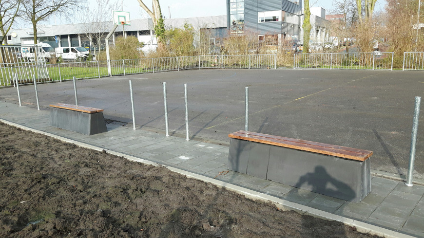 Banc DeLuxe en béton anthracite