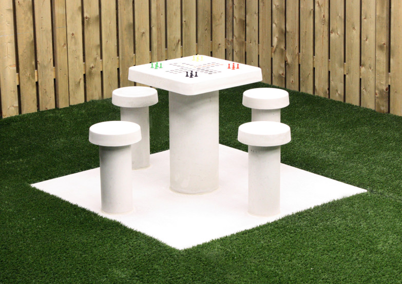 Table de jeu Ludo en béton naturel