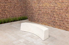 Banc Standard oval en différents couleurs.